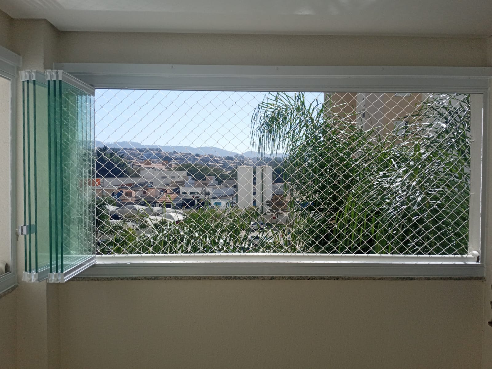 Fechamento de sacada 3 WhatsApp Image 2025-06-29 at 21.58.06